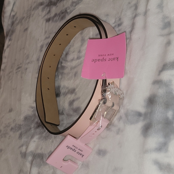 kate spade Accessories - Kate Spade New York Daisy Loop Belt